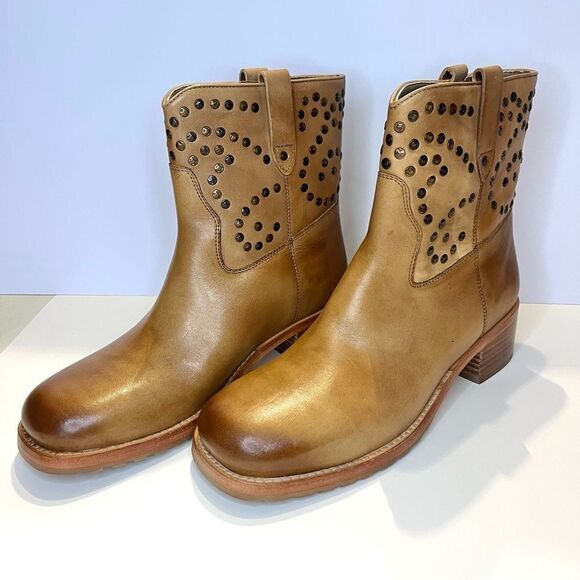 We The Free Harmony Studded Pull On Ankle Boots In Caramel, 9, New in Box - Picture 3 of 12